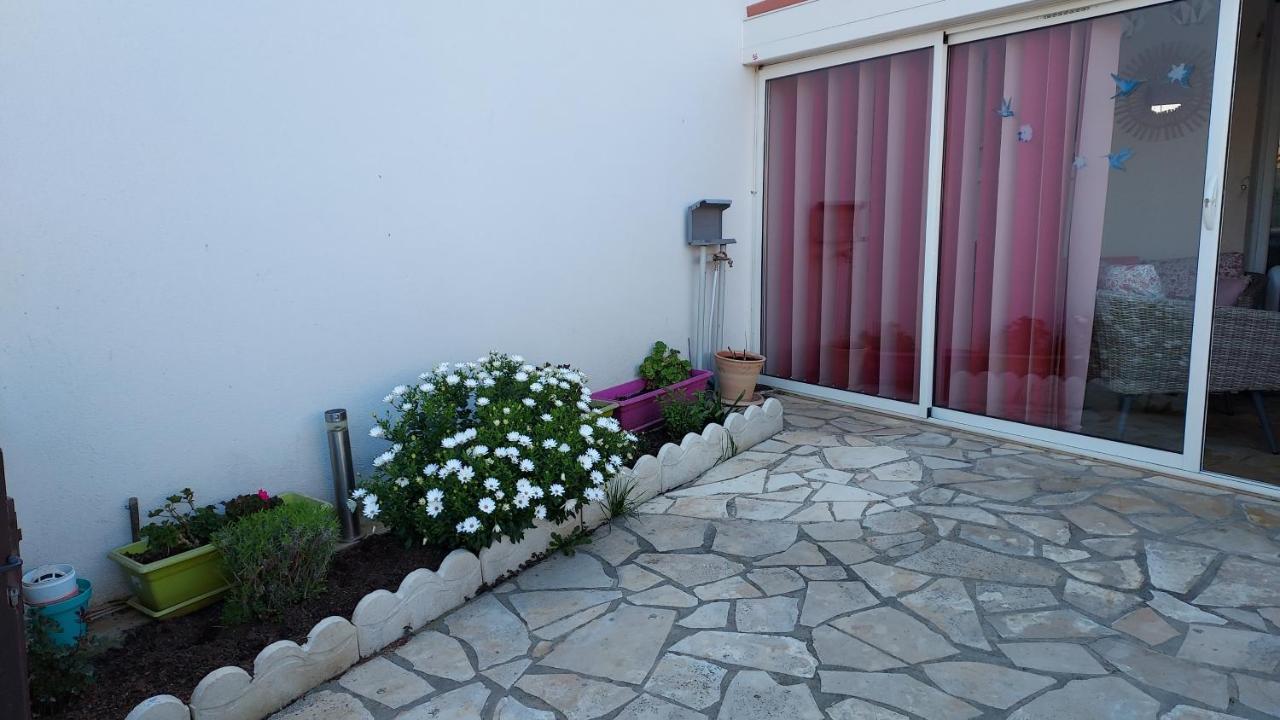 Belle Chambre Avec Sa Salle De Bain Privee Marseillan  Exterior foto